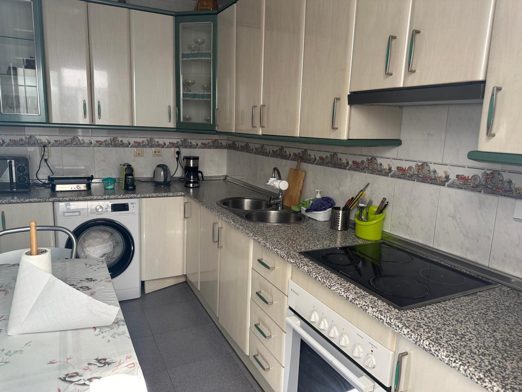 Almeria Centro Habitacion Privada En Apartamento Compartido エクステリア 写真